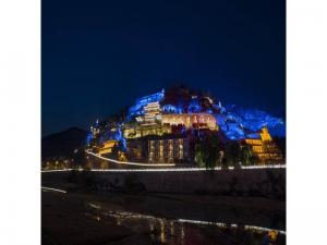中國城鄉武漢總部基地夜景照明項目